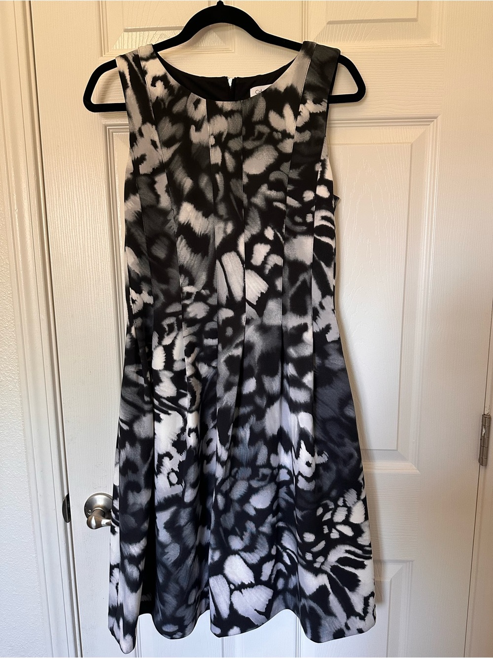 Calvin Klein Women’s Patten A Line Sleeveless Dress